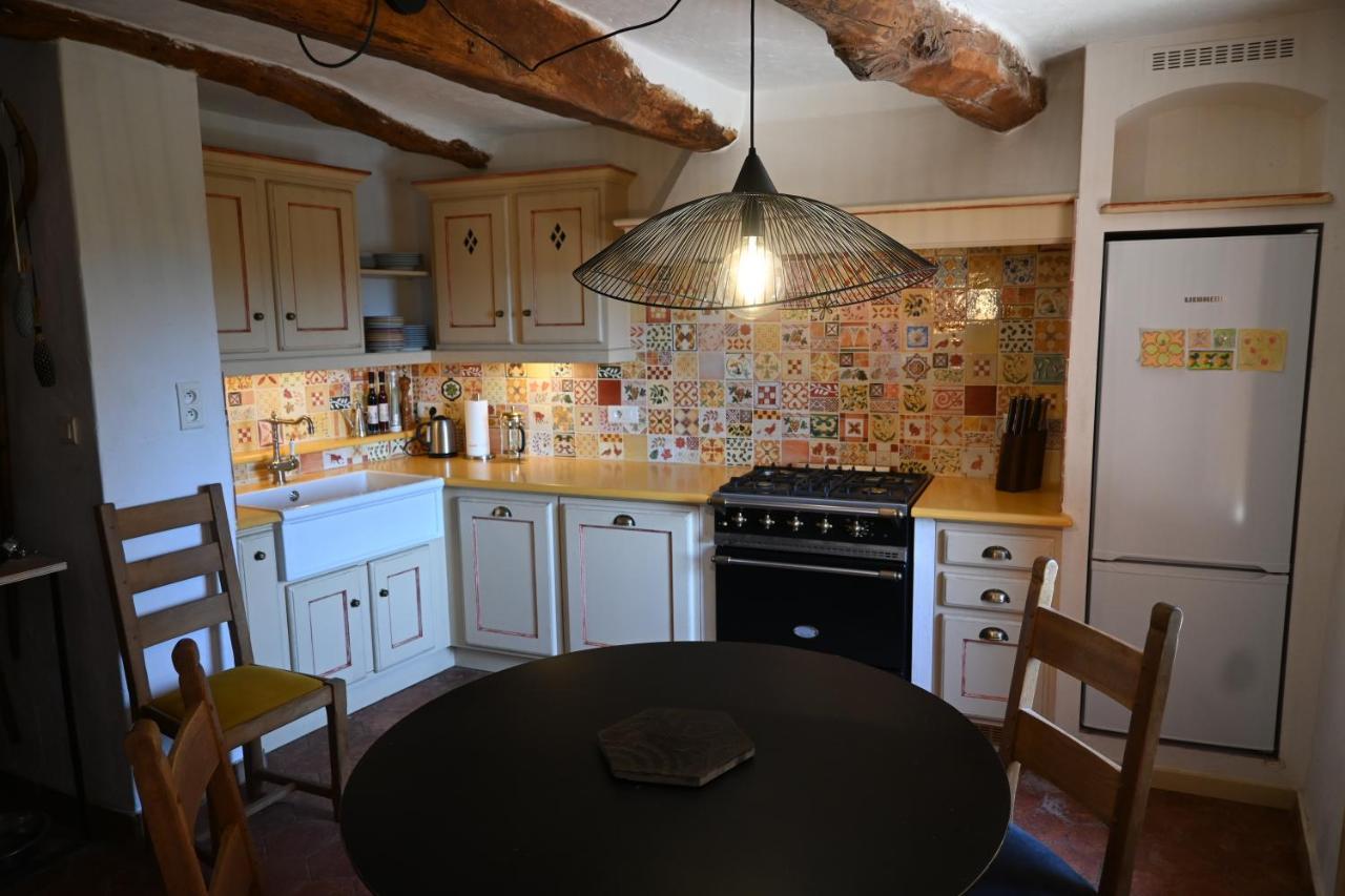 Maison Porte Heureuse Roussillon  Bagian luar foto